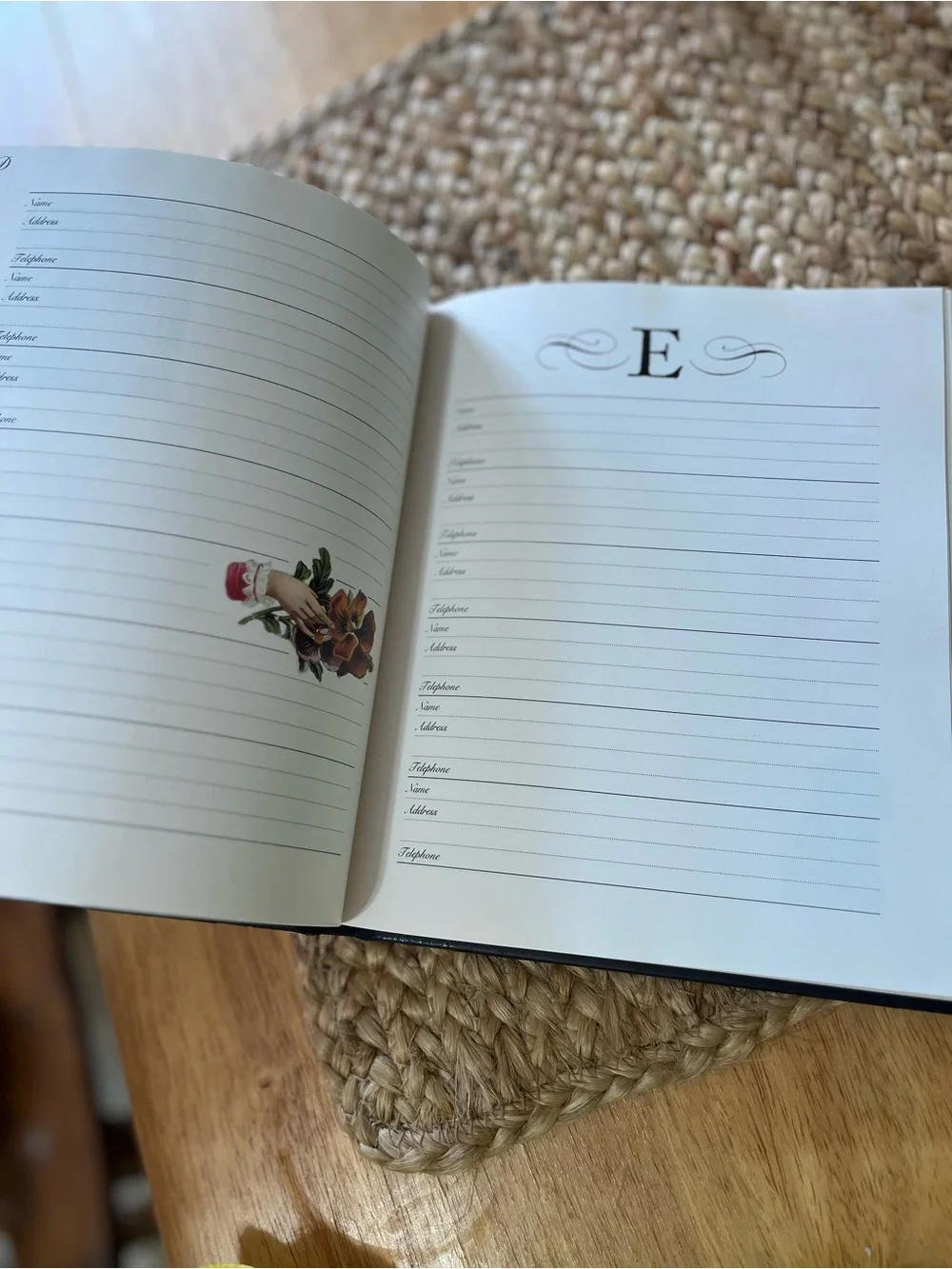 Penhaligon's Love Scented Address Book - Black & Red Tones